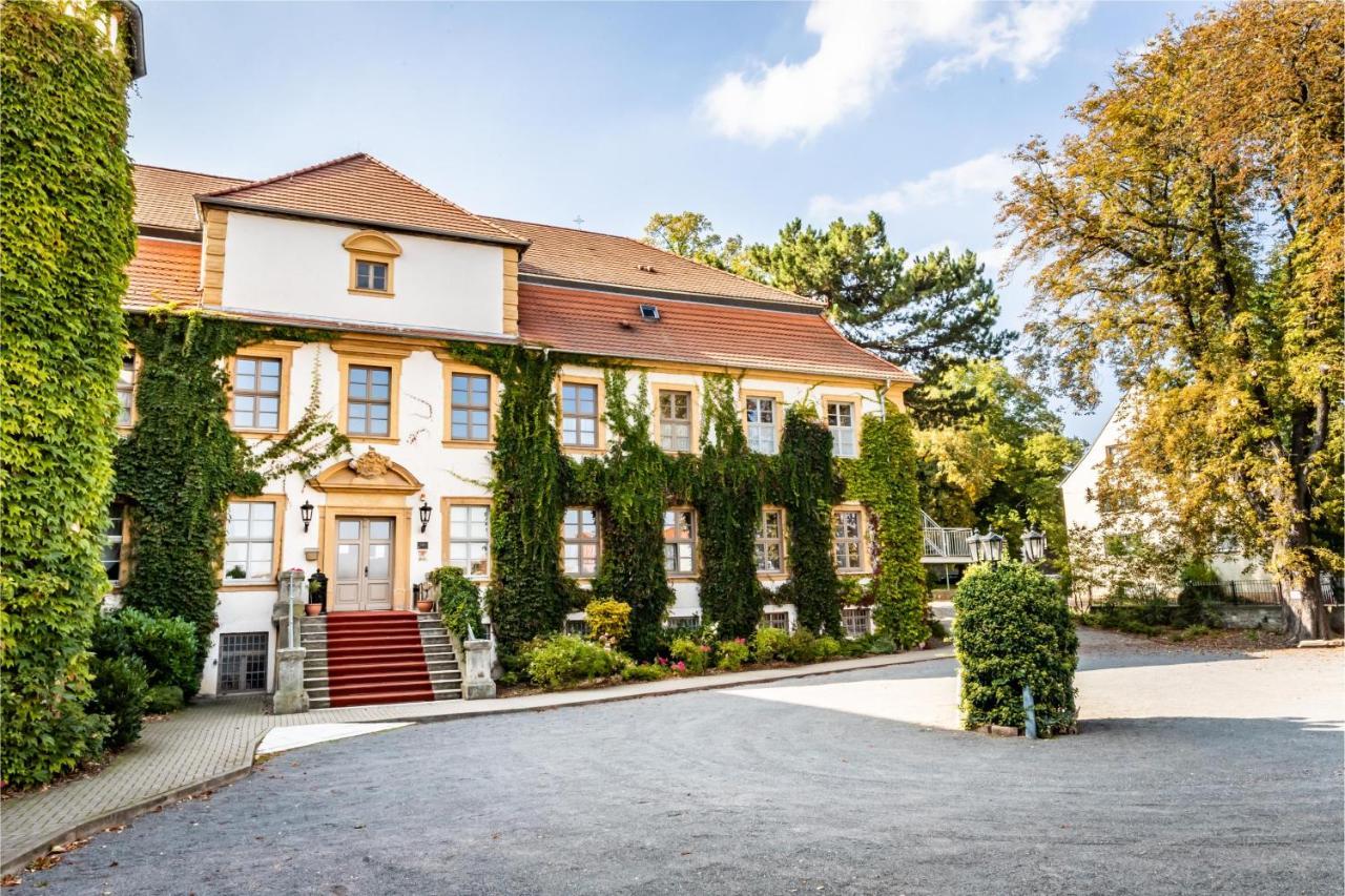Stadtschloss Hecklingen*** Hecklingen  Zewnętrze zdjęcie
