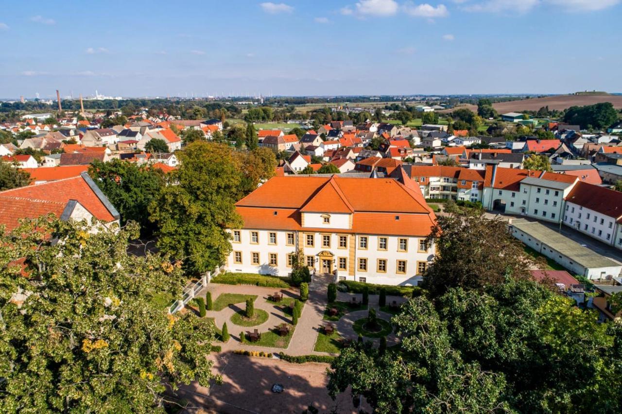 Stadtschloss Hecklingen*** Hecklingen  Zewnętrze zdjęcie
